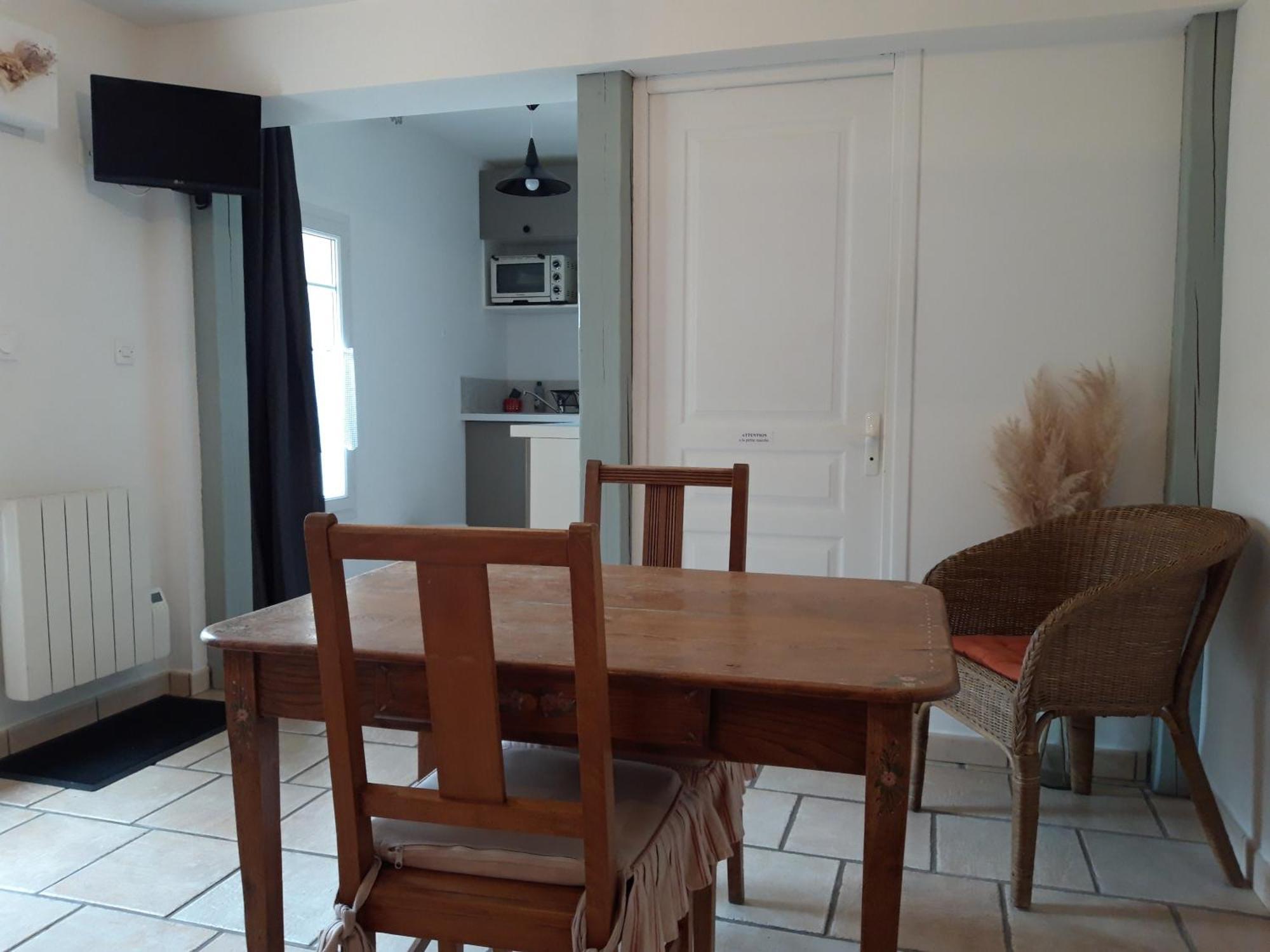Le Clos D'Arry Apartment Arry  Bilik gambar